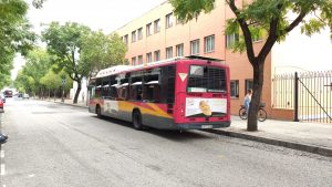 campaña de publicidad en autobuses para horno la parra
